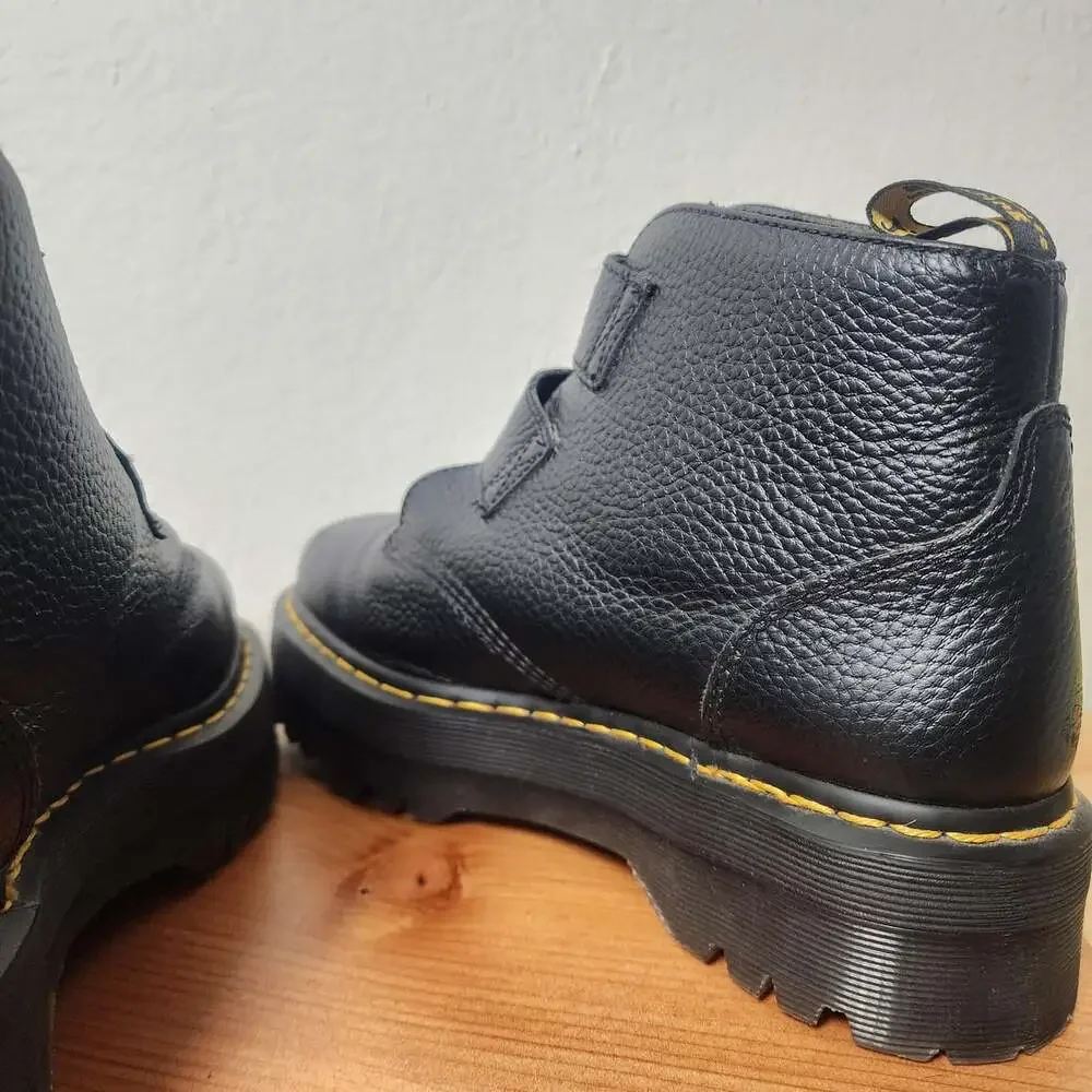 Dr. Martens Devon Heart Platform Boots Womens Size 11 Black Leather Ankle
